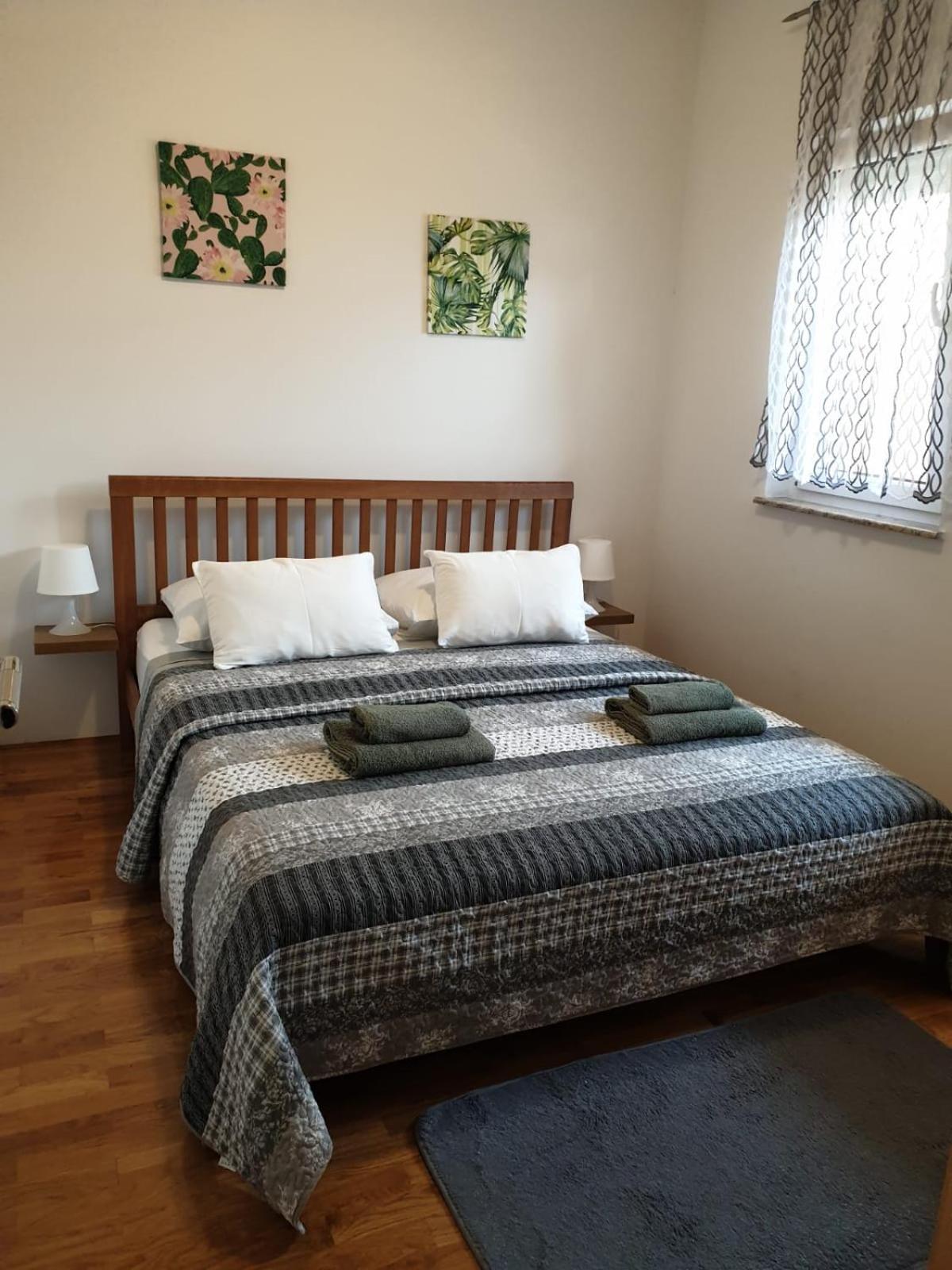 Apartments Glibo 茨雷斯 外观 照片