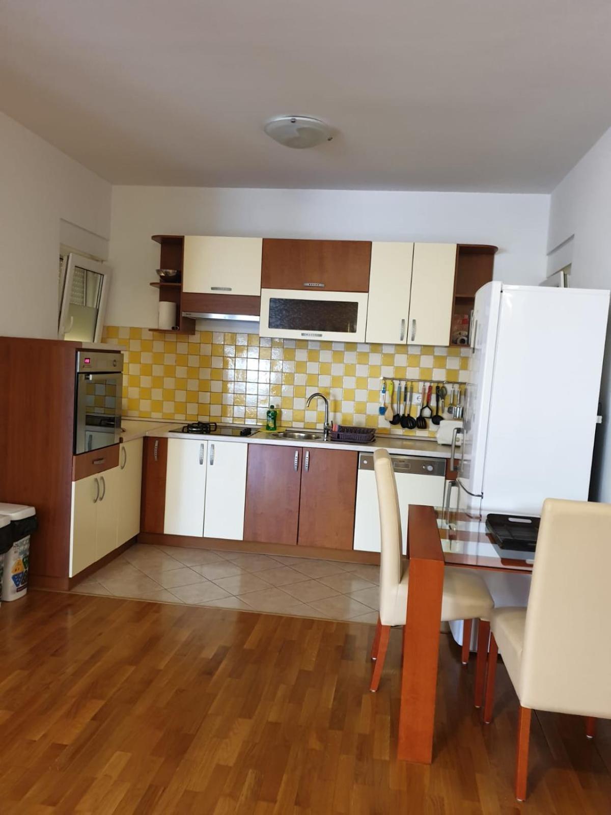 Apartments Glibo 茨雷斯 外观 照片